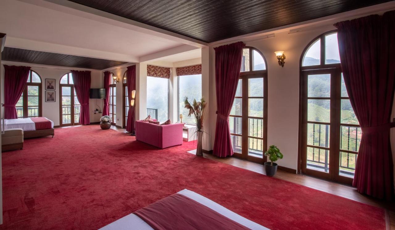 Hotel The Wind Castle Nuwara Eliya Esterno foto