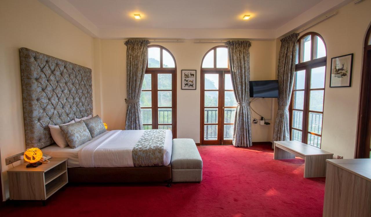 Hotel The Wind Castle Nuwara Eliya Esterno foto