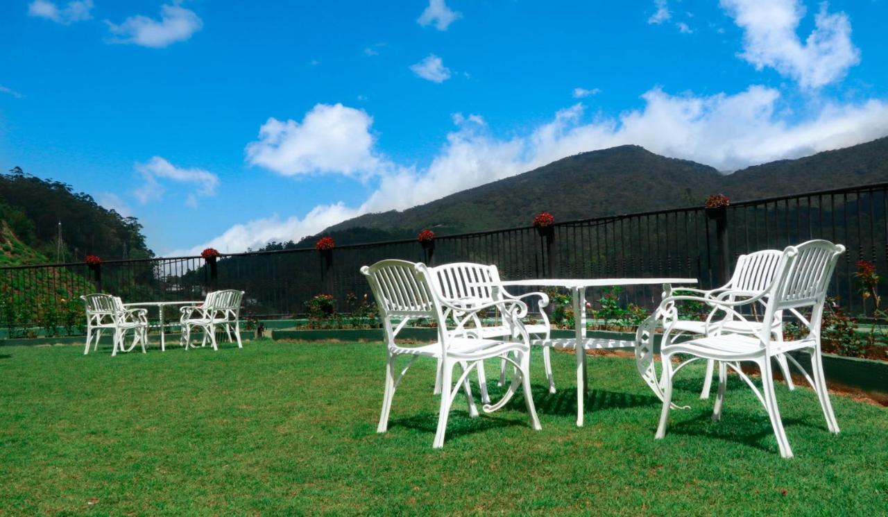 Hotel The Wind Castle Nuwara Eliya Esterno foto
