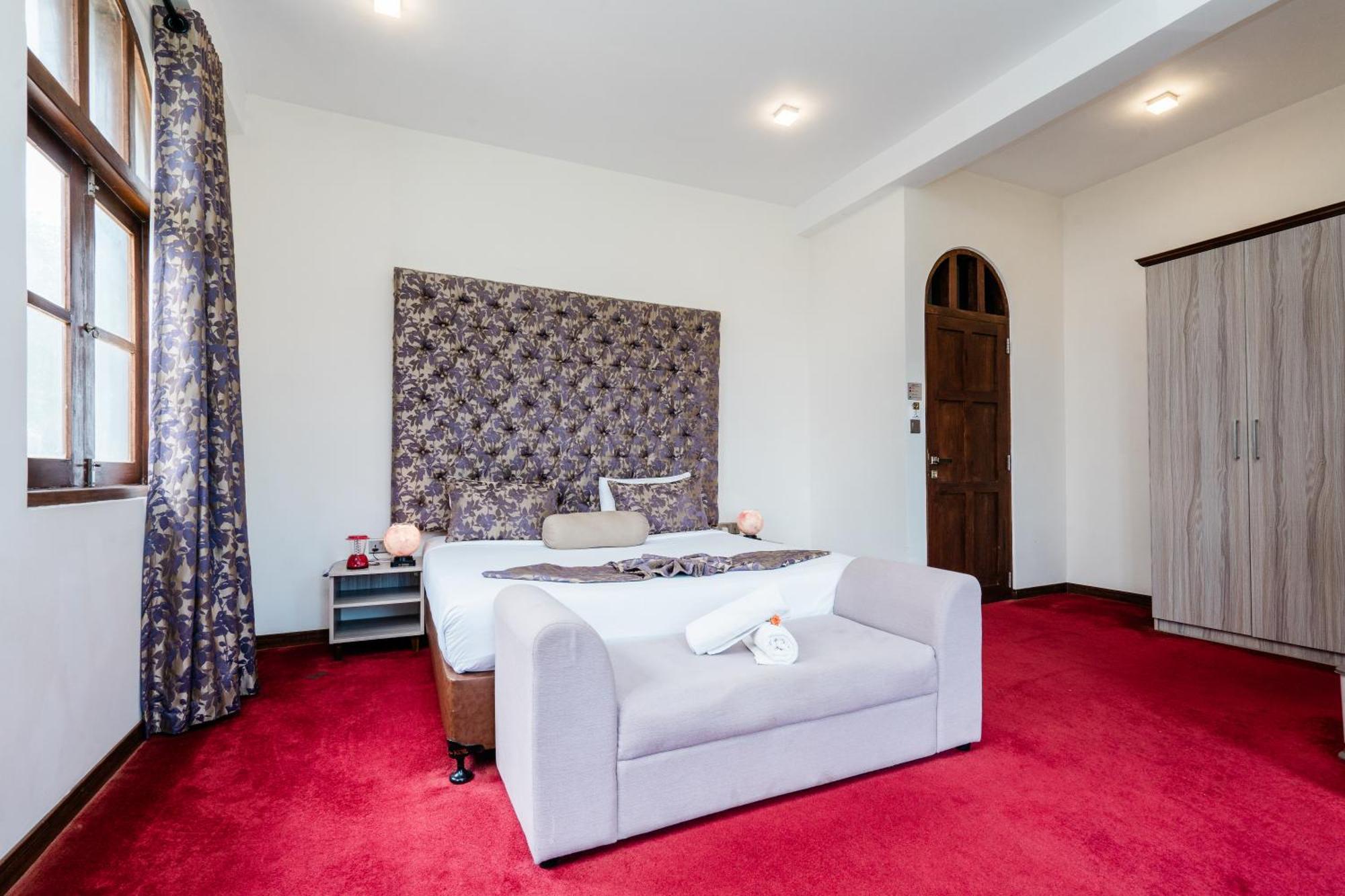 Hotel The Wind Castle Nuwara Eliya Esterno foto